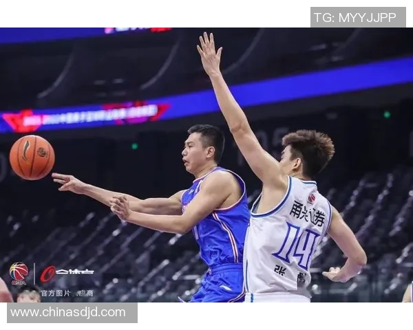 深圳篮球队的奋斗历程与挑战赛背后的故事揭秘